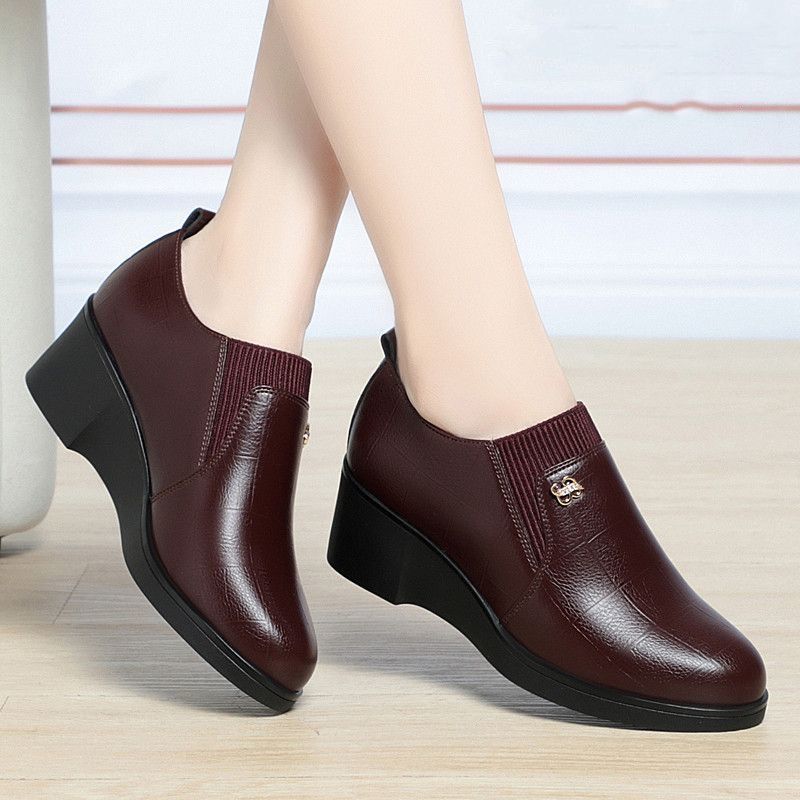 Michelle - Sleek Leather Wedges