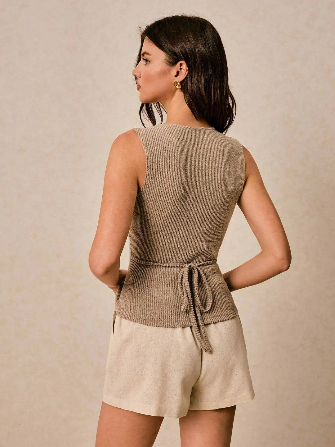 Alina - Chic Ribbed Blouse