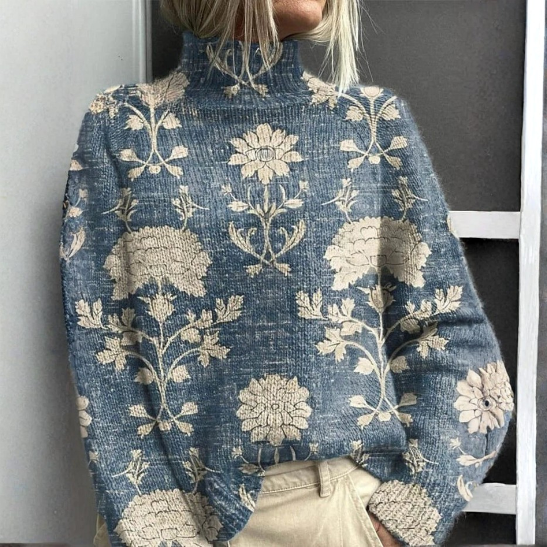 Dana - Cozy Artful Sweater