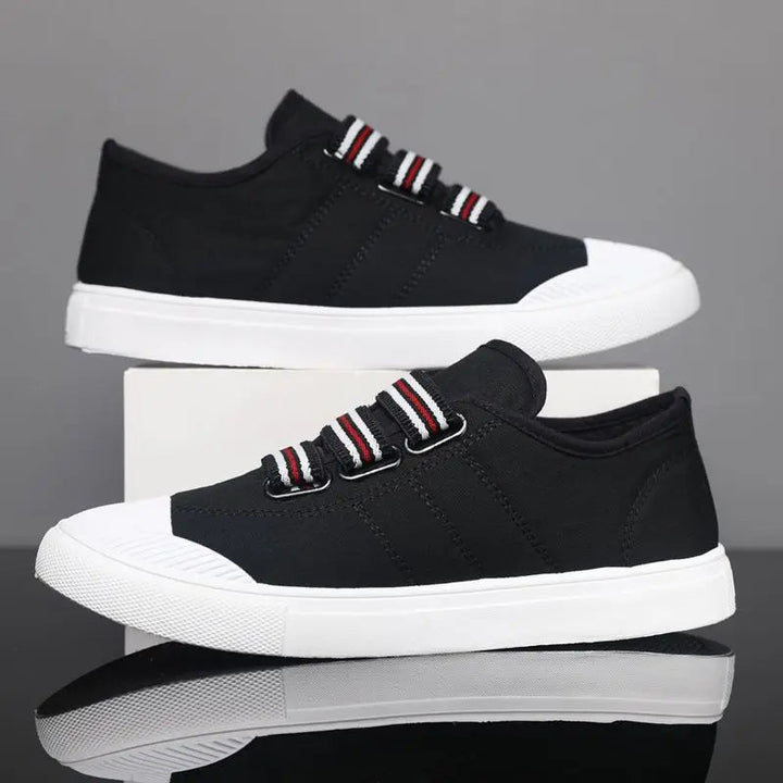 Dash - Sleek Casual Sneakers