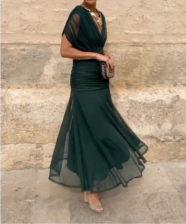 Tilda - Fluid Maxi Dress