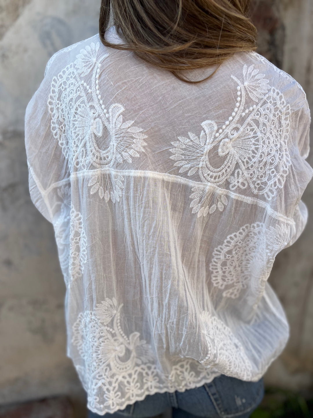 Francine - Airy Embroidered Blouse