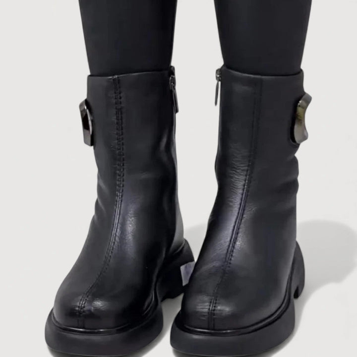 Kaitlyn - Elegant Glossy Boots