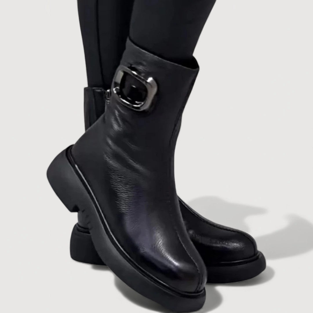 Kaitlyn - Elegant Glossy Boots