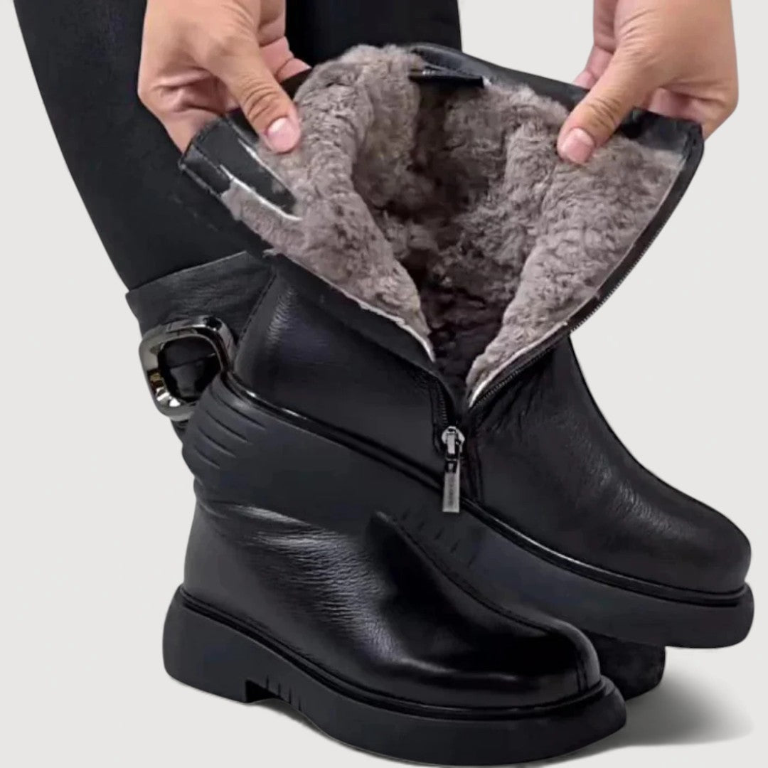 Kaitlyn - Elegant Glossy Boots