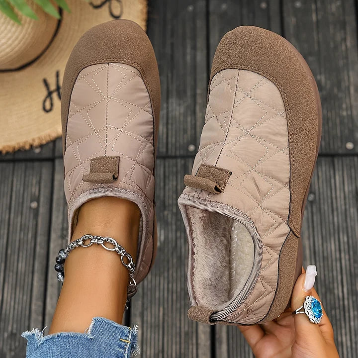 Alexis - Cozy Quilted Boots