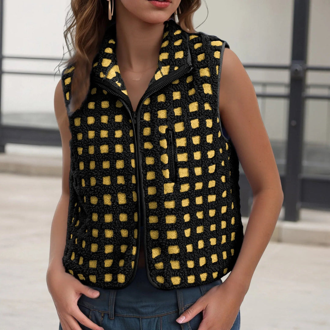 Quintina - Cozy Plush Vest