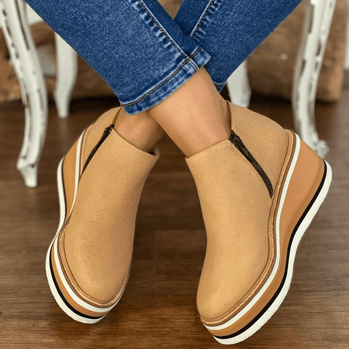 Ozara - Chic Suede Ankle Boots