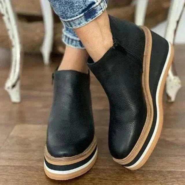 Ozara - Chic Suede Ankle Boots