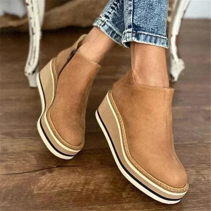 Ozara - Chic Suede Ankle Boots