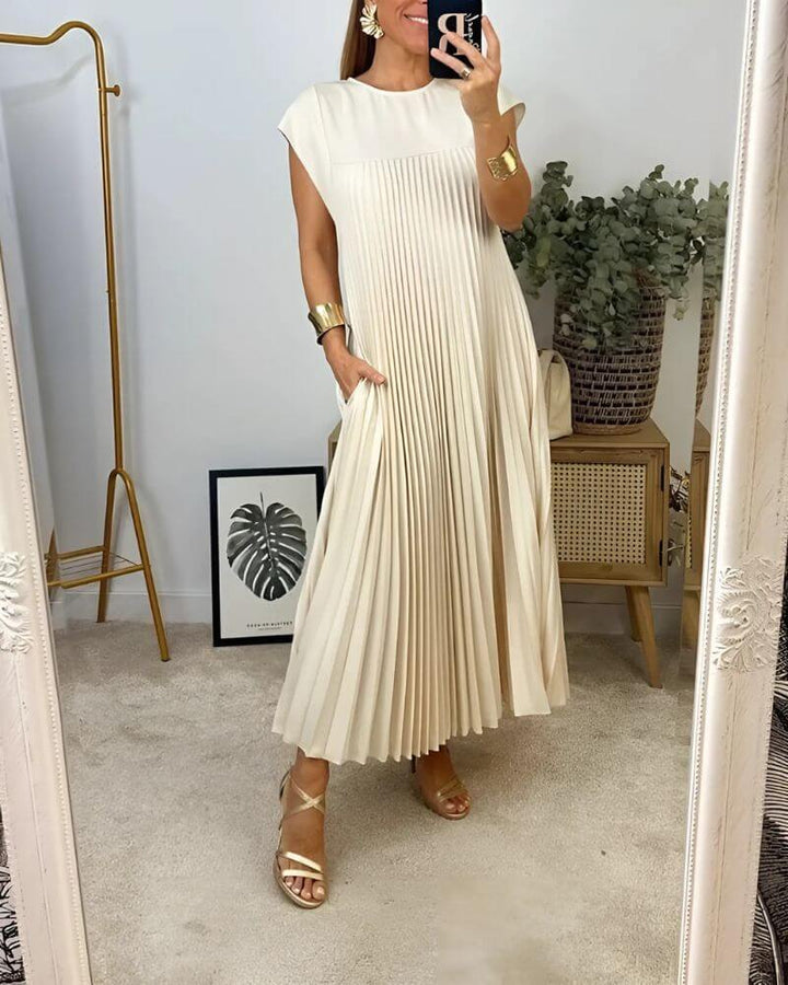 Gale - Fluid Pleated Dress