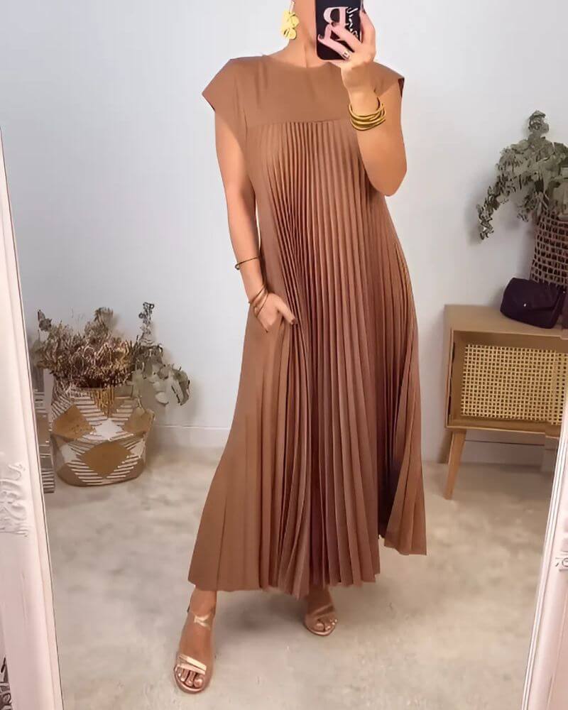 Gale - Fluid Pleated Dress