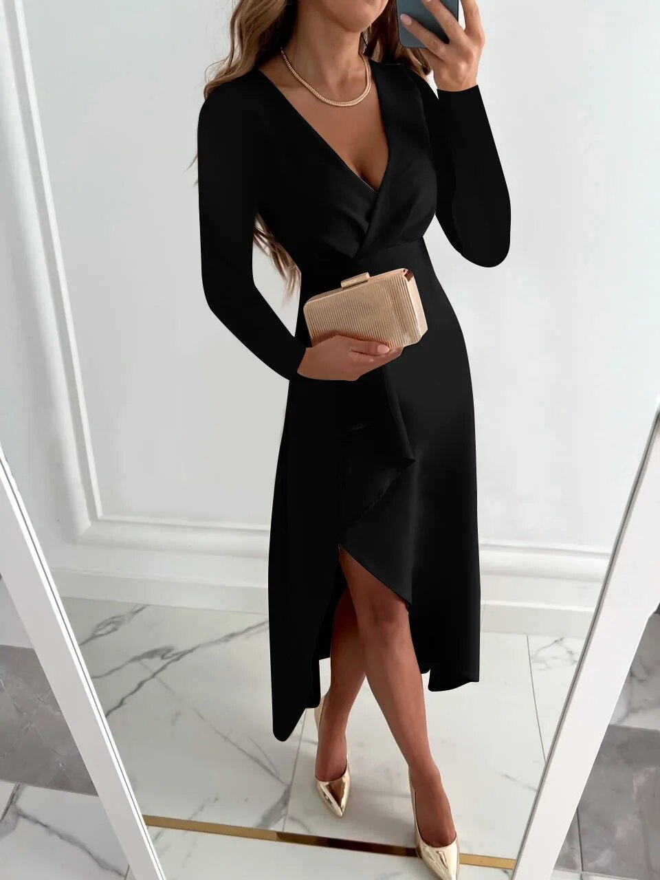Delilah - Sleek Satin Dress