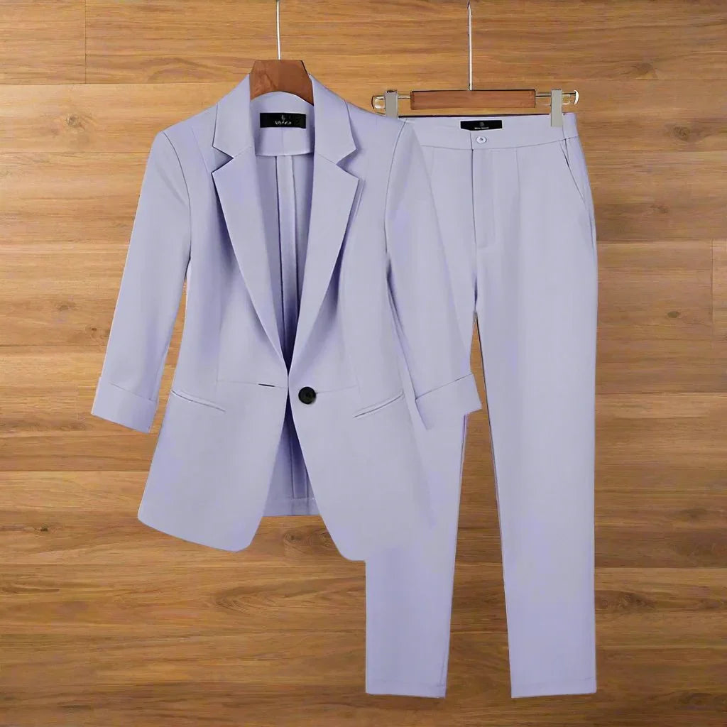 Uriella - Sleek Tailored Blazer