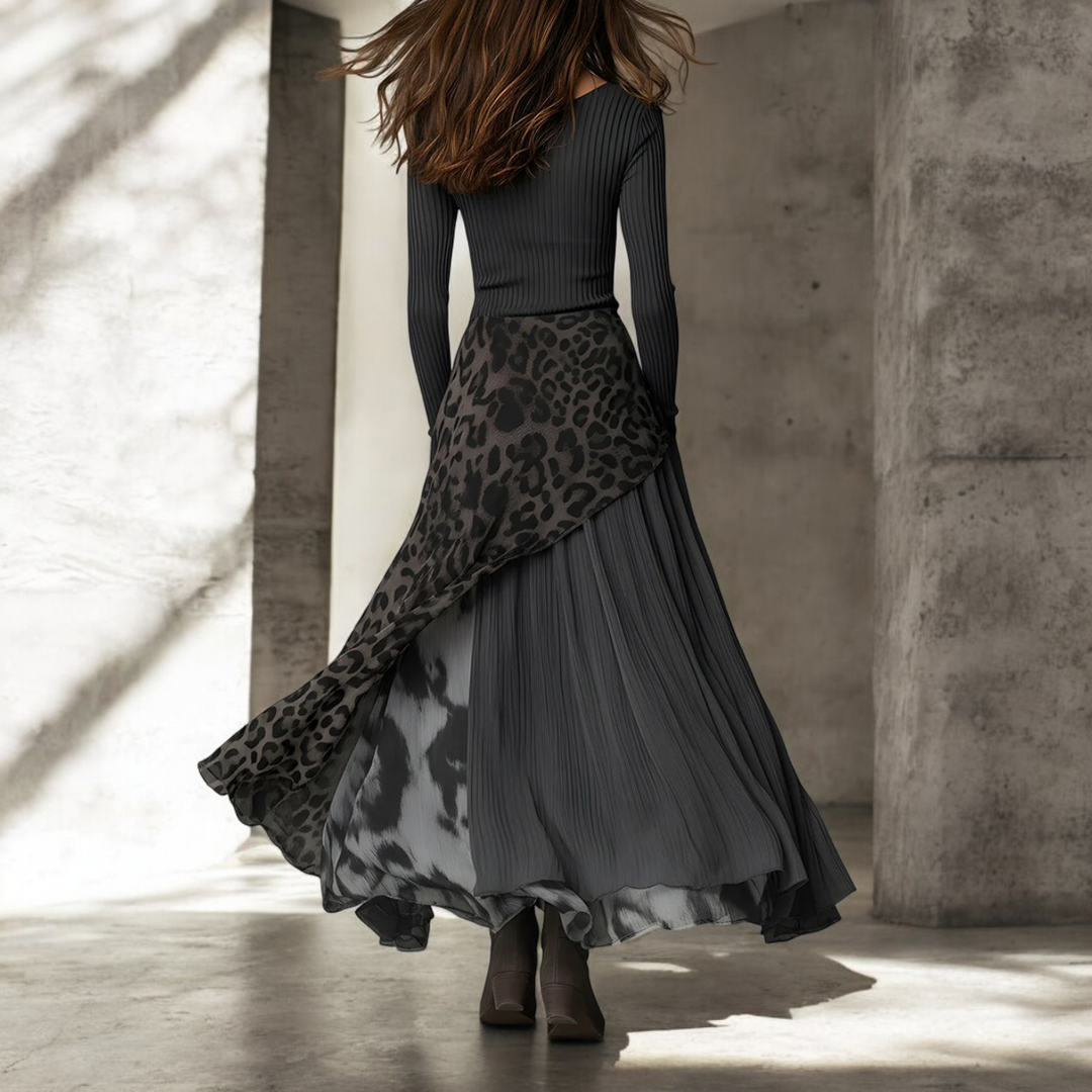 Cassandra - Elegant Maxi Dress