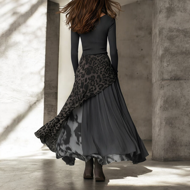 Cassandra - Elegant Maxi Dress