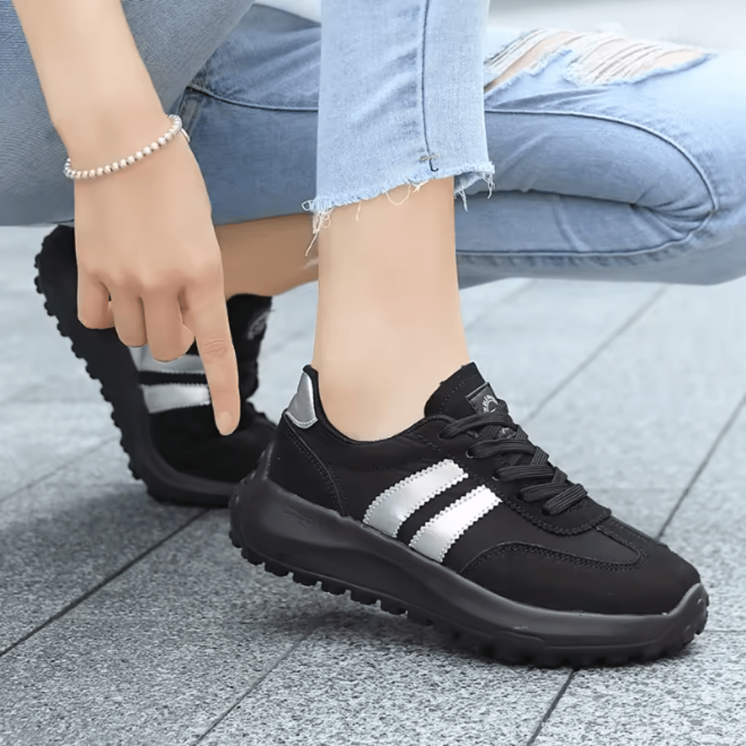Jenna - Cushioned Sneaker Comfort