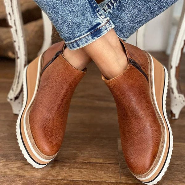 Ozara - Chic Suede Ankle Boots