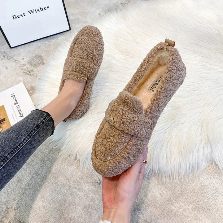 Rhiannon - Plush Wool Slipper