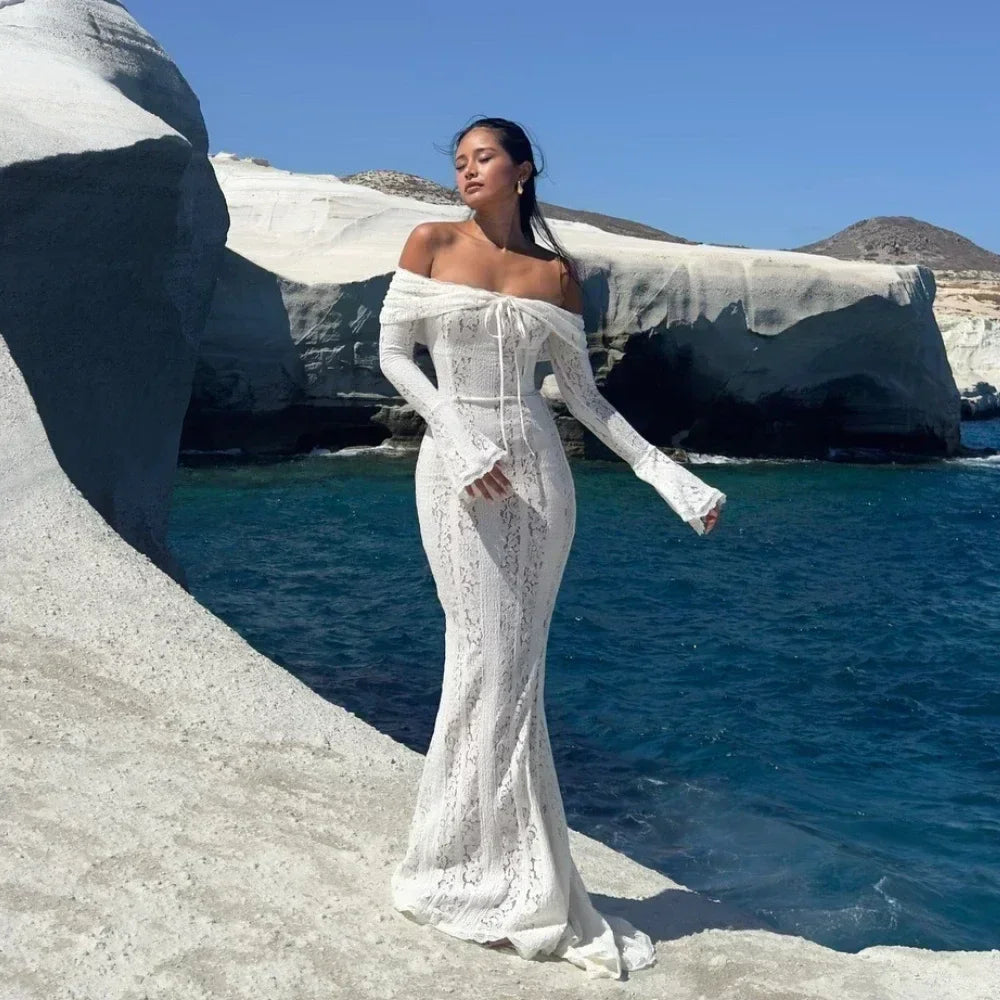 Inez - Elegant Lace Maxi Dress