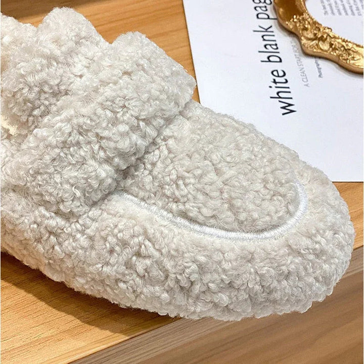 Rhiannon - Plush Wool Slipper