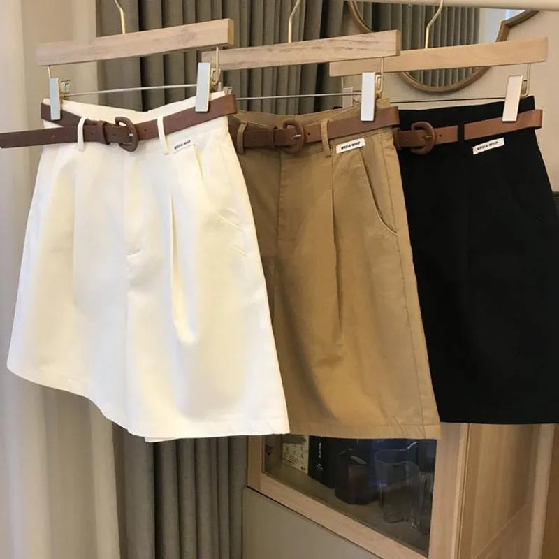 Taylor - Elegant Cotton Shorts