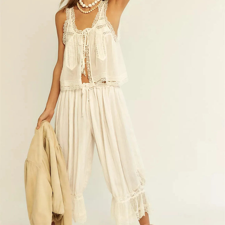 Charlotte - Airy Lace Ensemble
