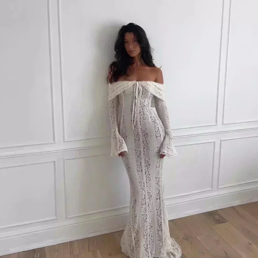 Inez - Elegant Lace Maxi Dress