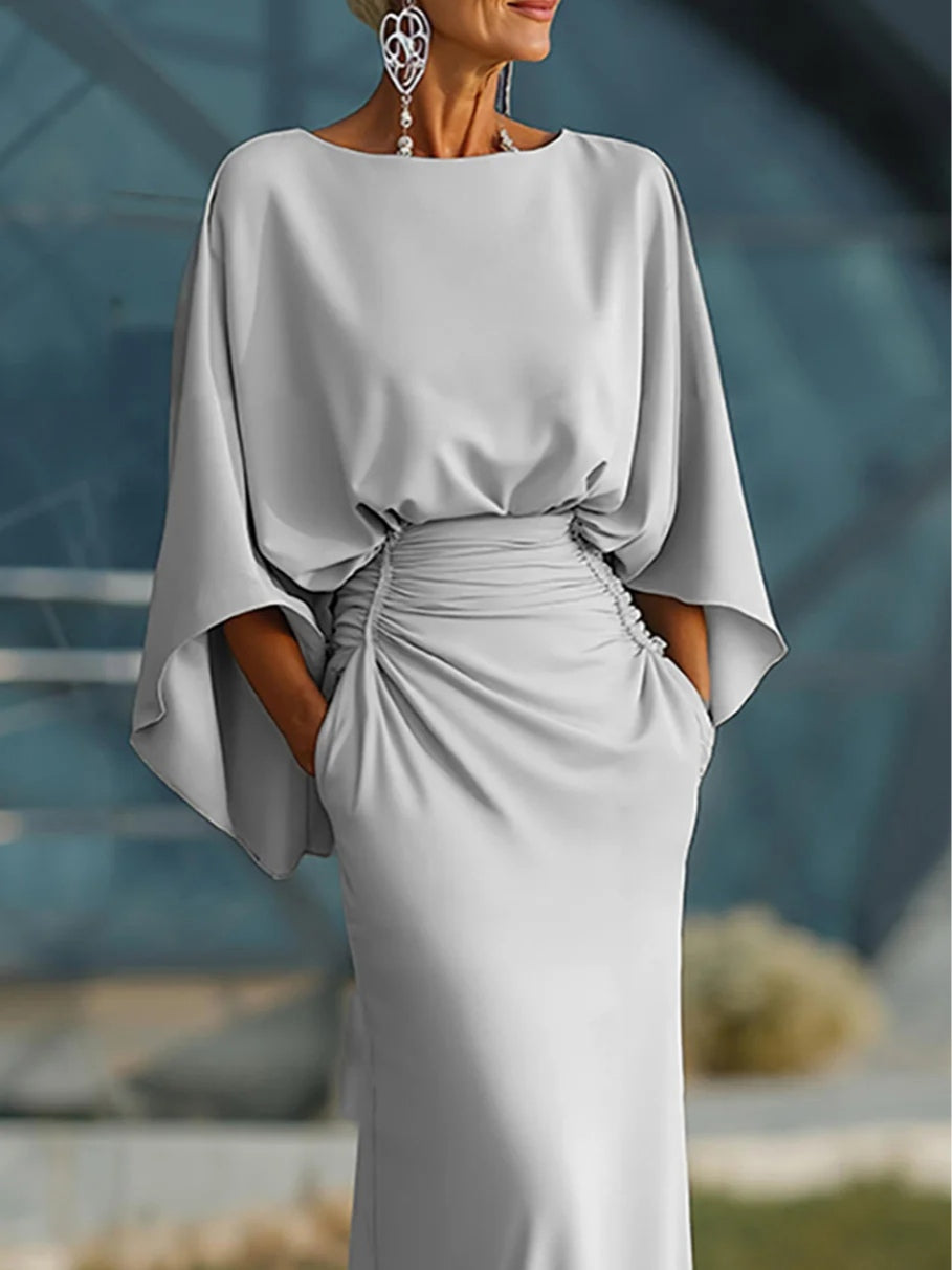 Winona - Luxurious Satin Gown