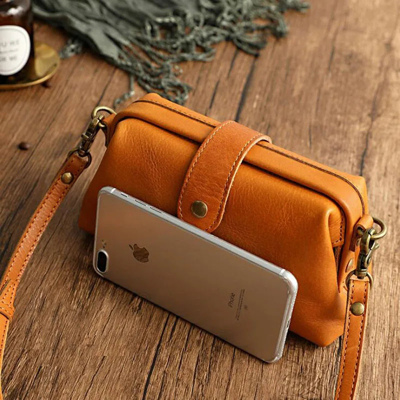 Estelle - Soft Vintage Crossbody Bag