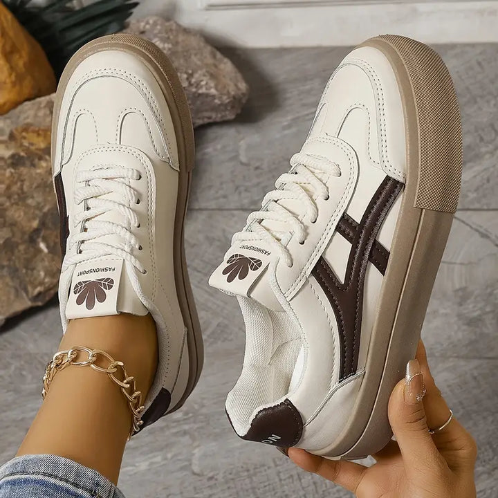 Nyla - Cozy Retro Sneakers