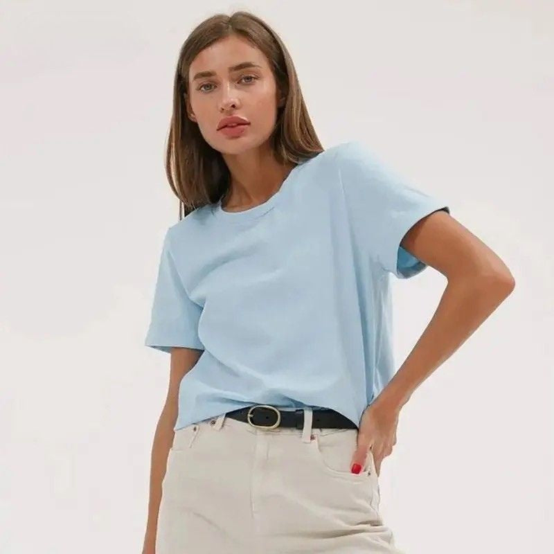 Vanya - Soft Minimalist Shirt
