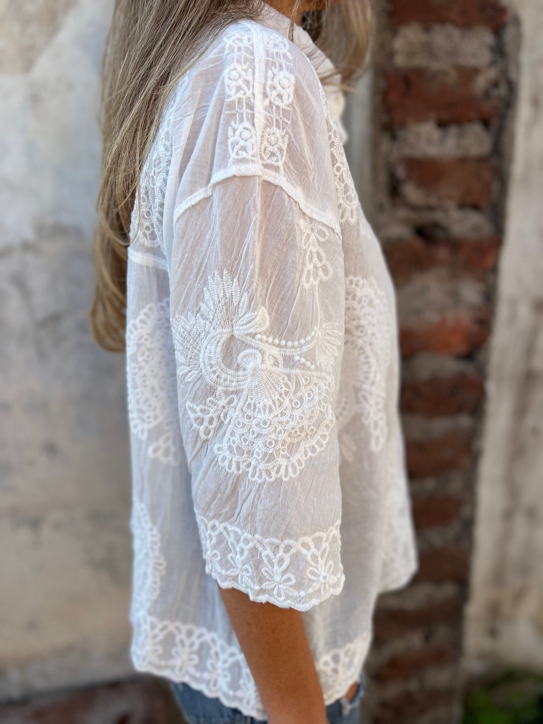 Francine - Airy Embroidered Blouse