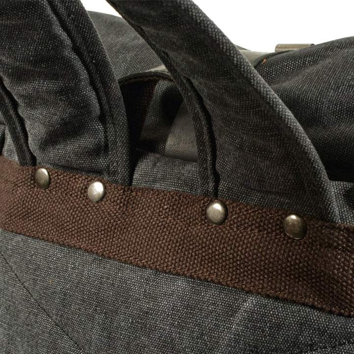 Ian - Sturdy Canvas Backpack