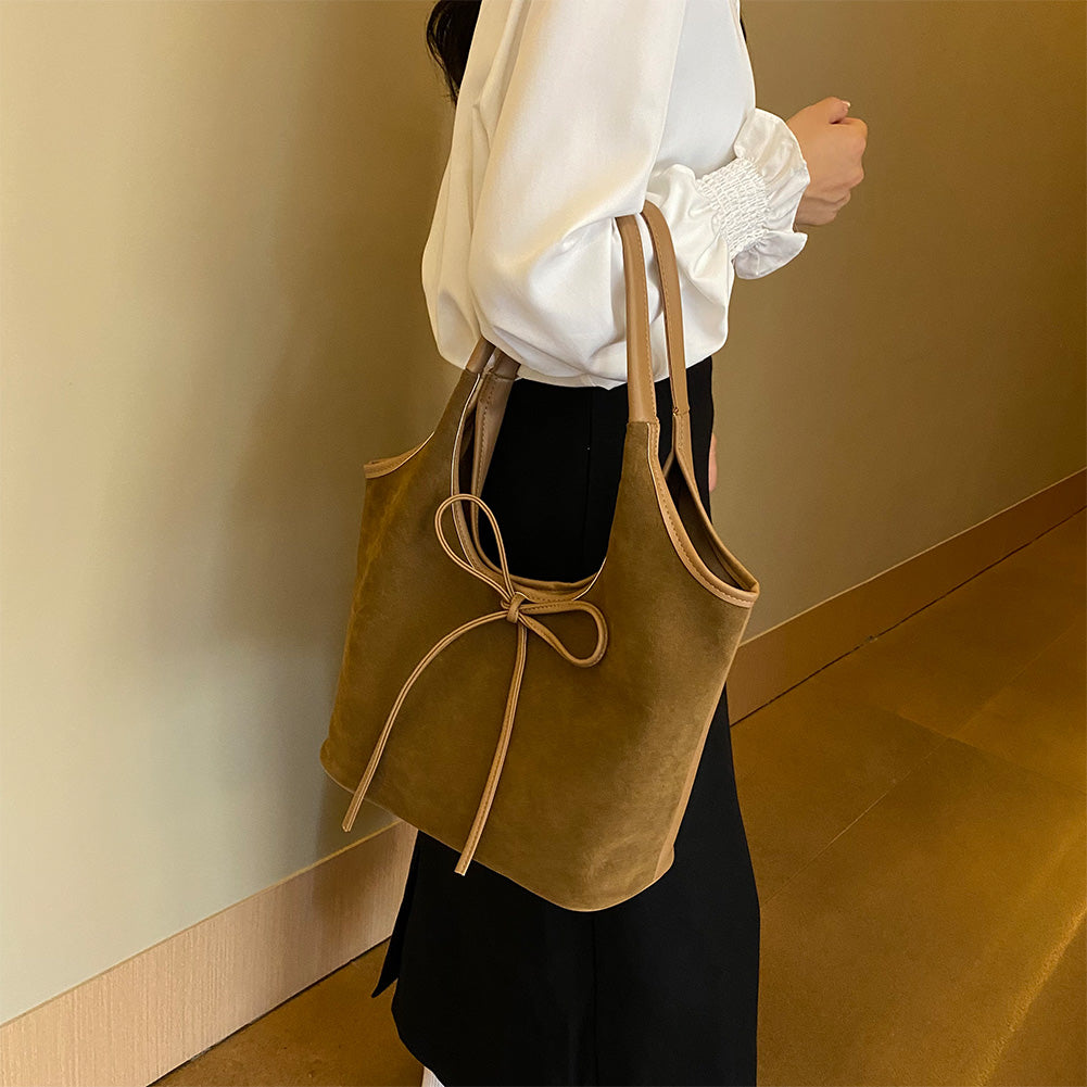Tori - Soft Velvet Handbag