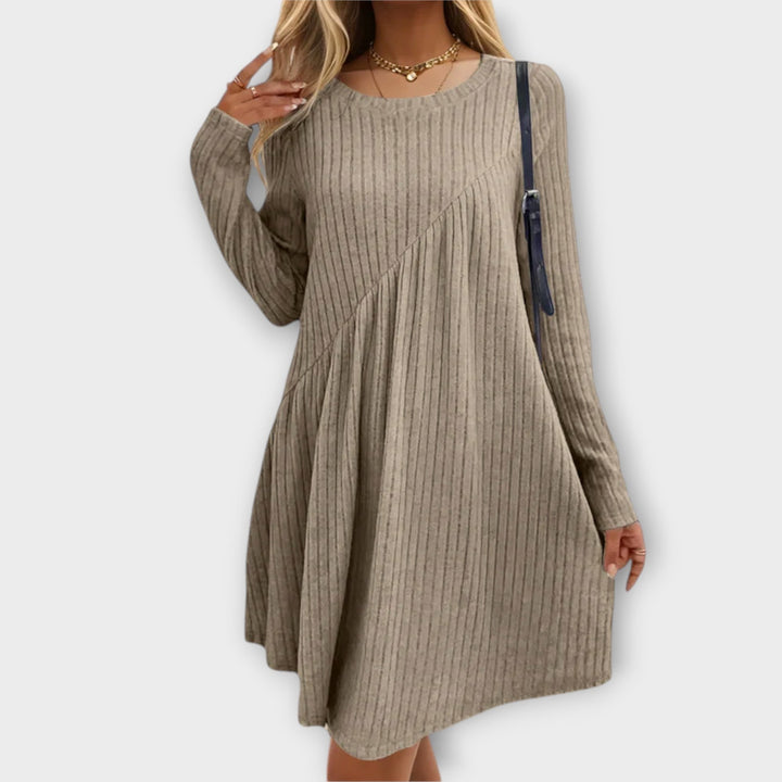 Carly - Relaxed Ribbed Dress