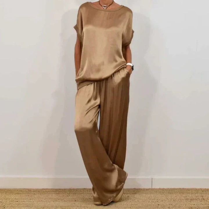 Rhea - Fluid Silk Blouse